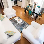 Appartamento Luxurious Bella Lux In Center With Free Parking Included! *