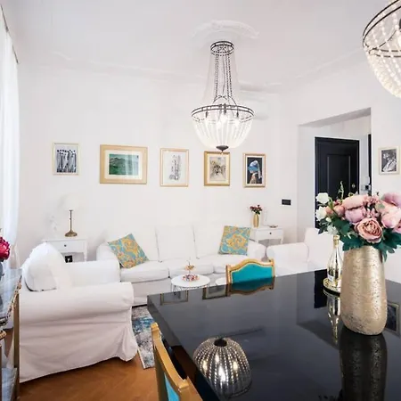 Luxurious Bella Lux In Center With Free Parking Included! Appartement Split